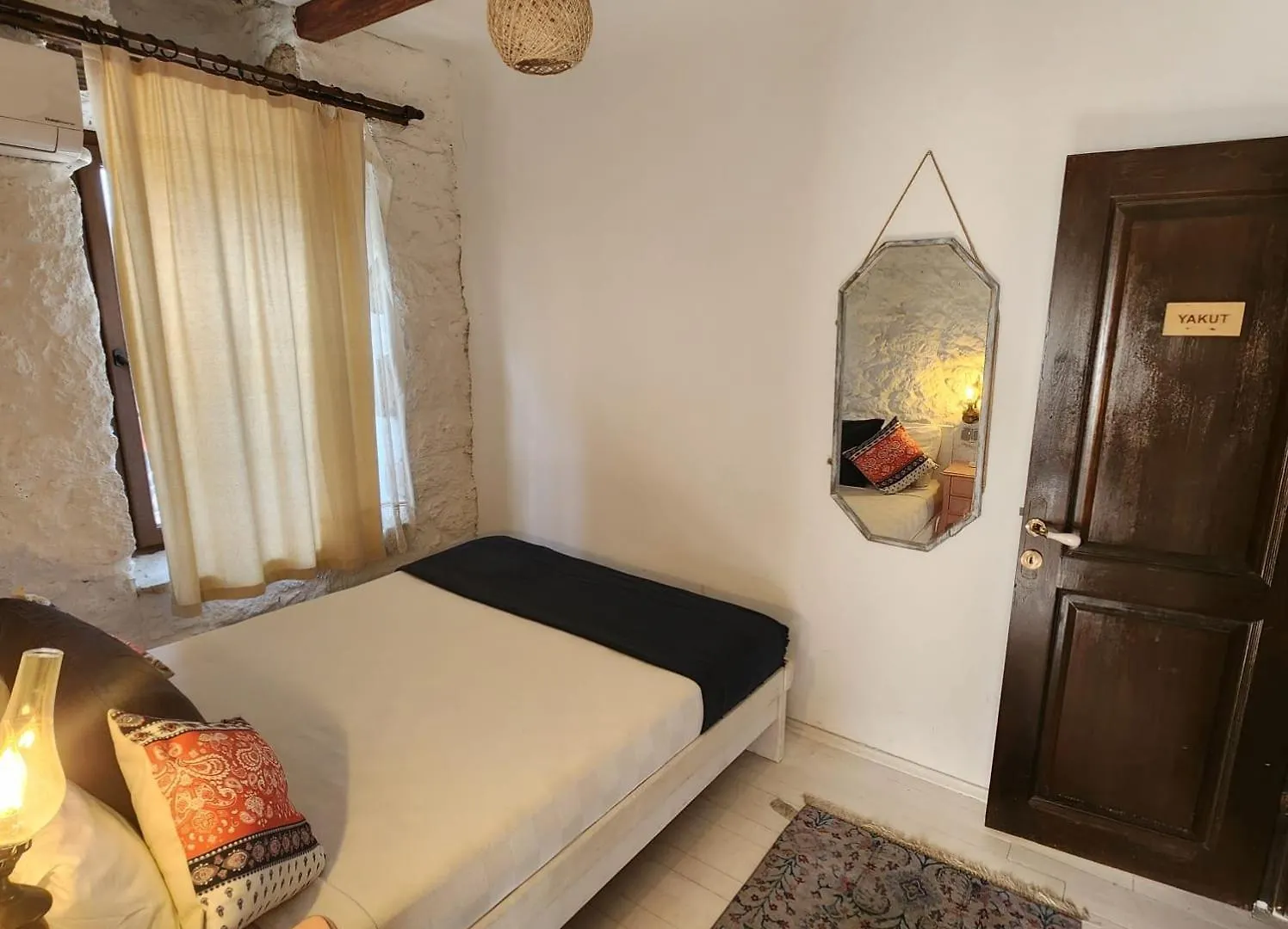 Kapela Tas Otel Alacati Çeşme 0*,